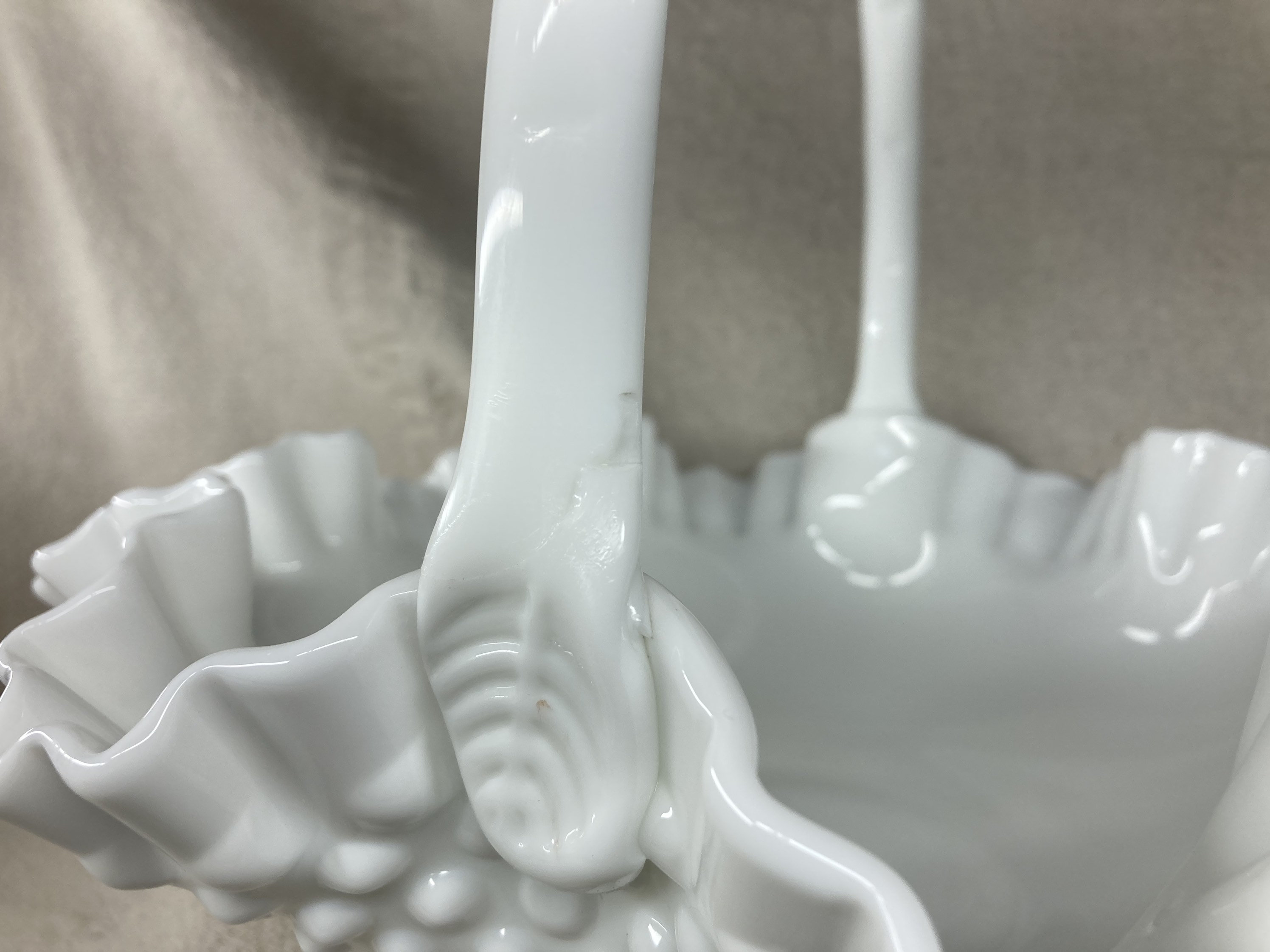 ヴィンテージ フェントン ホブネイル ホワイト ミルクガラス