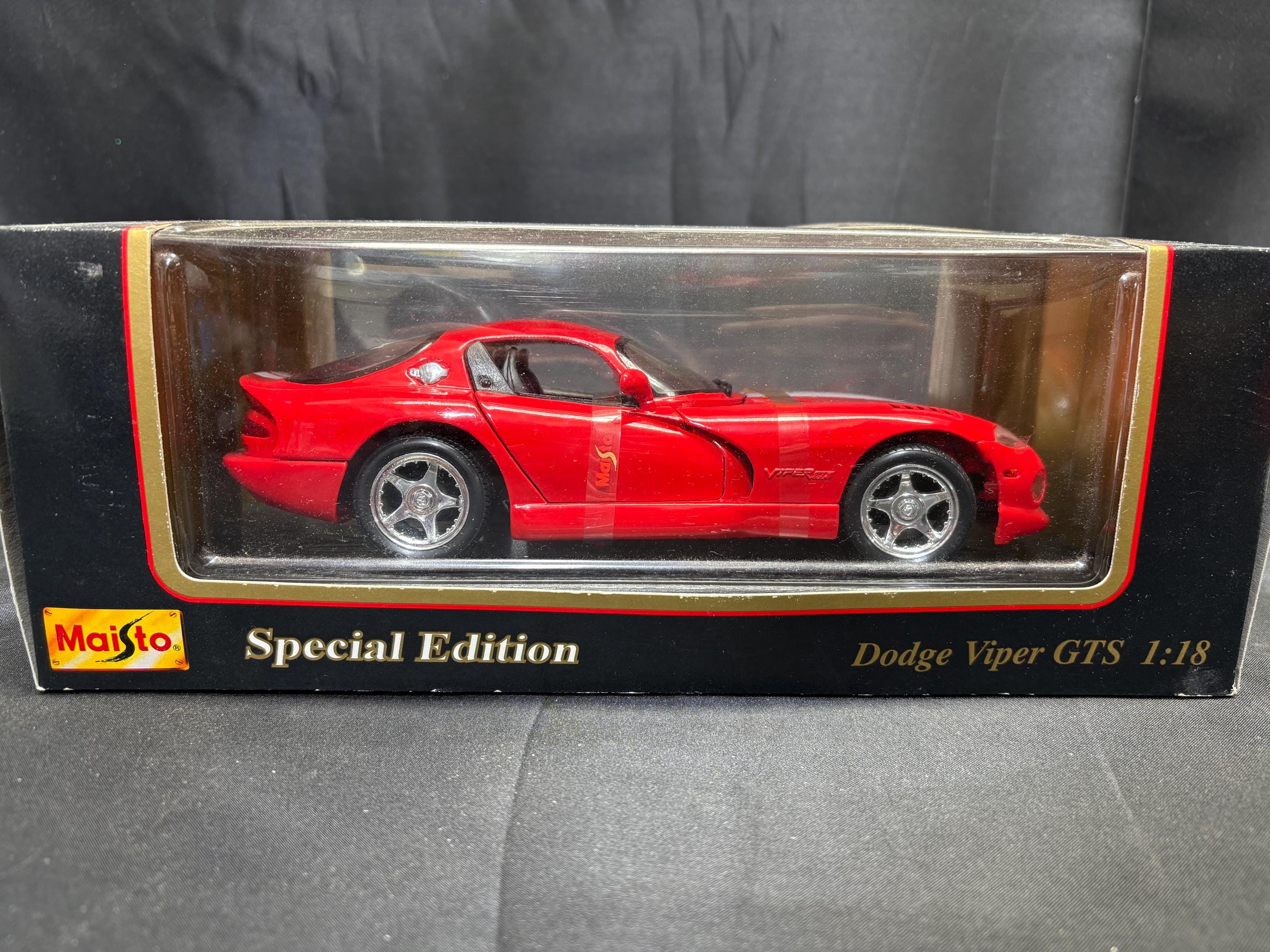 Maisto 1996 Dodge Viper GTS Diecast Model Car 1:18 Scale - Etsy