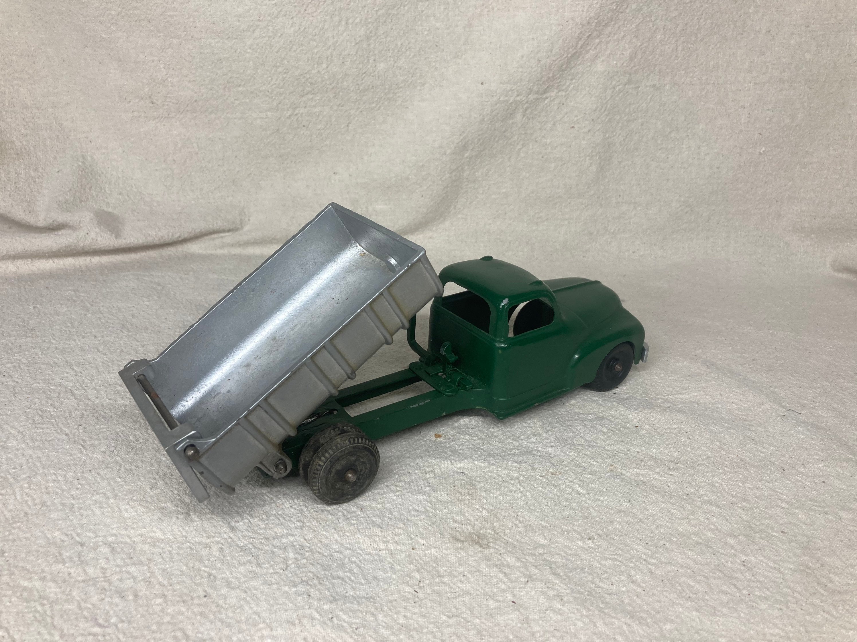 Vintage Hubley Die Cast Replica Kiddie Toy Trucks | #452