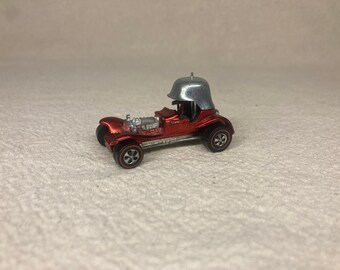 Hot wheels red baron 1969 white interior 2025