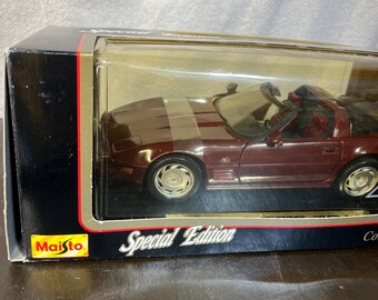マイスト シボレー・コルベット　ZR-1　1992  レッド 1/18 MAISTO 1992 Chevy Corvette ZR-1 1:18 Scale Diecast Model Car
