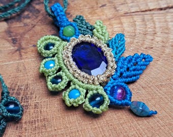 Macrame necklace, sapphire, necklace, macrame, handmade, leaves,sapphire, macramé, macrame necklace, handmade, choker, jewels