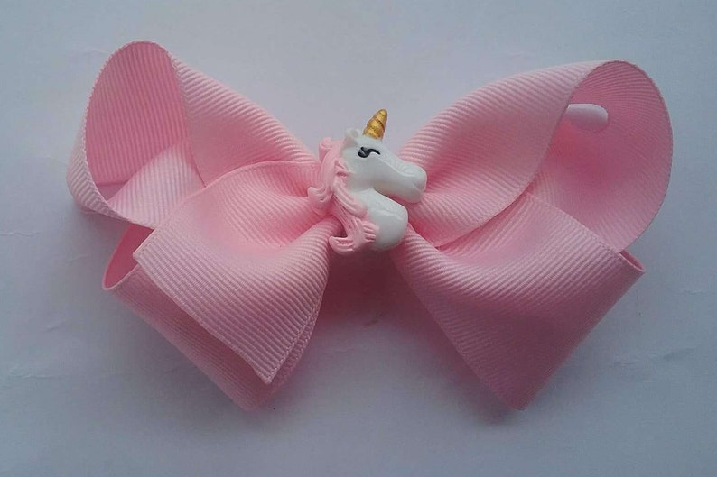 Unicorn Lovers Bow
