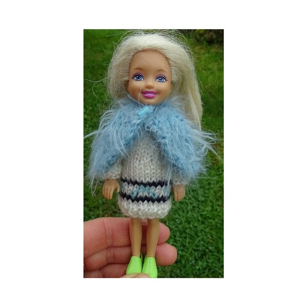 Ecru sweater dress with navy blue and turquoise jacquard & soft cape for 14 cm (5.5") Chelsea doll (handmade clothes)