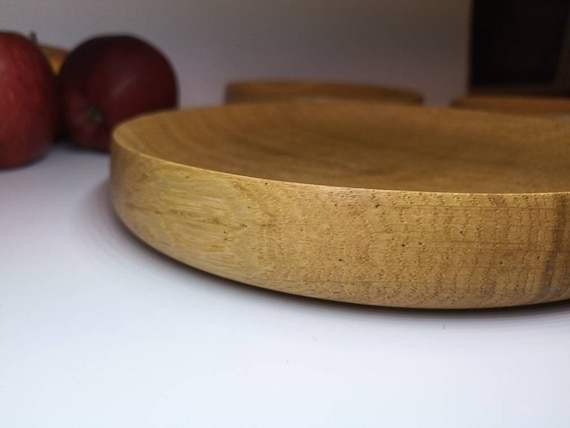 colour and shape Beautiful American walnut small platter plate bowl with some gorgeous figure