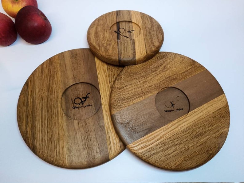 colour and shape Beautiful American walnut small platter plate bowl with some gorgeous figure