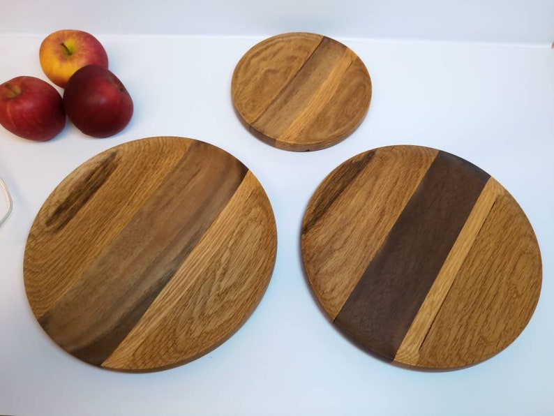colour and shape Beautiful American walnut small platter plate bowl with some gorgeous figure