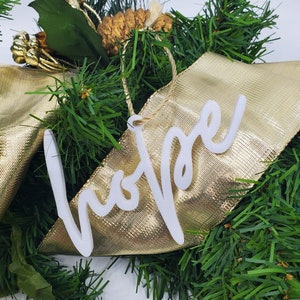 Hope Ornament (6), Holiday Tree Ornament, Package Tag, Words Ornament