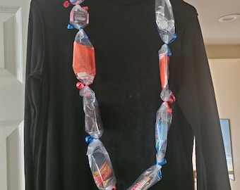 DIY Candy Lei Kit: 21 Ft Plastic Pockets, Graduation Birthday Gift