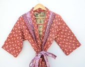 Old silk sari kantha quilted short kimono, women wear vintage coat, festival fashion hand made, silk fabric, patchwork kimono