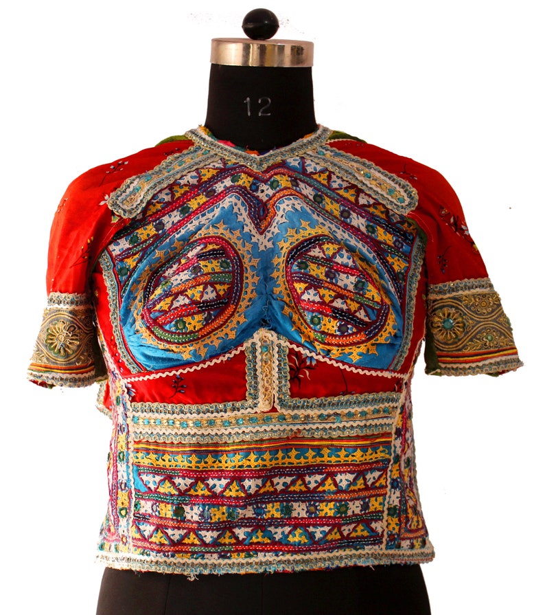 1940s Indian Embroidered Top Gujarati Kutch hand embroidery Old TRIBAL Ethnic India belly dance Folk shirt Antique Choli Top
