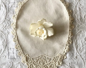 Vintage Neutral Off White Embroidered Oval Floral Doily,Simple Rustic Primitive Cottage Farmhouse Decor,Gift under 30