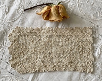 Antique Beige Rectangular Floral Tatting Doily,Shabby Chic Rustic Cottage Farmhouse Decor,Gift under 30