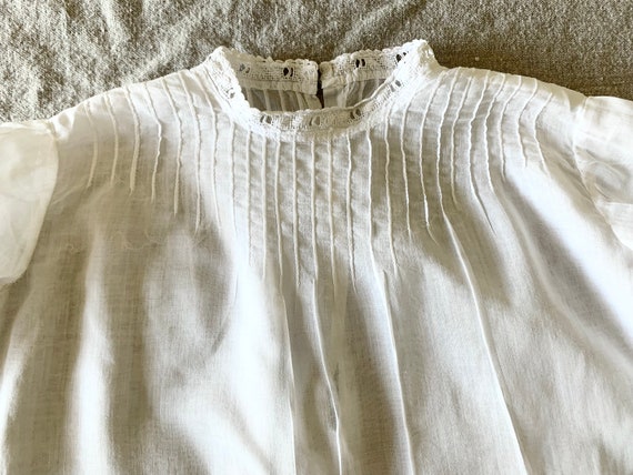 Antique White Cotton Long Sleeve Lace Ruffled Ple… - image 4