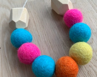 Felt ball necklace - summer festival