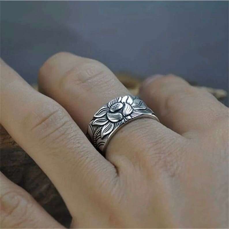 Plated Silver Engraved Sutra Buddhist Mantra Lotus Ring.