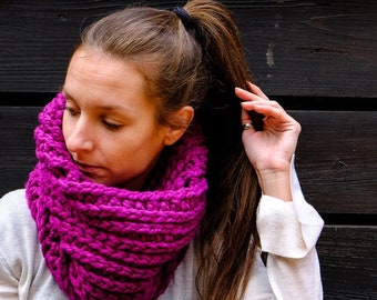 Crochet Purple Chunky Handmade NeckWarmer, Unisex Cowl, Crochet And Knit Fashionable Winter Accessory, Gift For Her And For Him