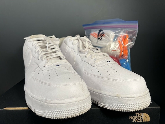 RARE Nike Air Force 1 Low white leather NBA Paris… - image 1