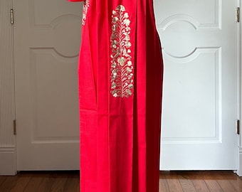 San Antonino Maxi Dress, Oaxaca Mexican dress. hand Embroidered. Silk Threads,