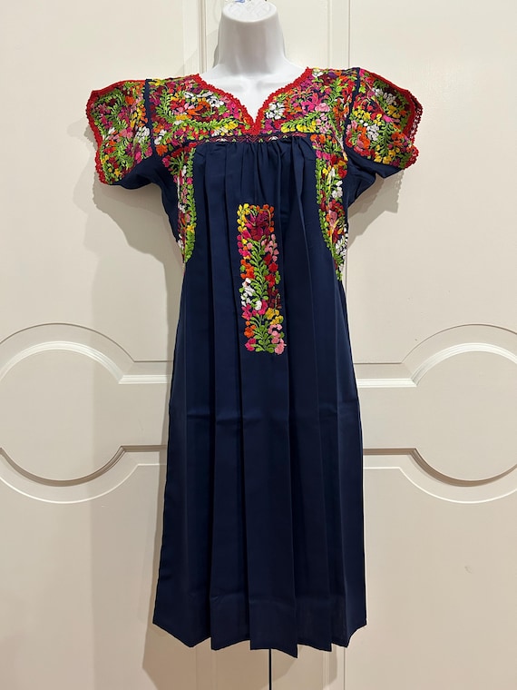 san antonio mexican embroidered dress Dress Amelia – Bonita Bonita
