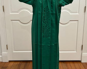 San Antonino Maxi Dress, Oaxaca Mexican dress. hand Embroidered. multicolor Silk Threads,