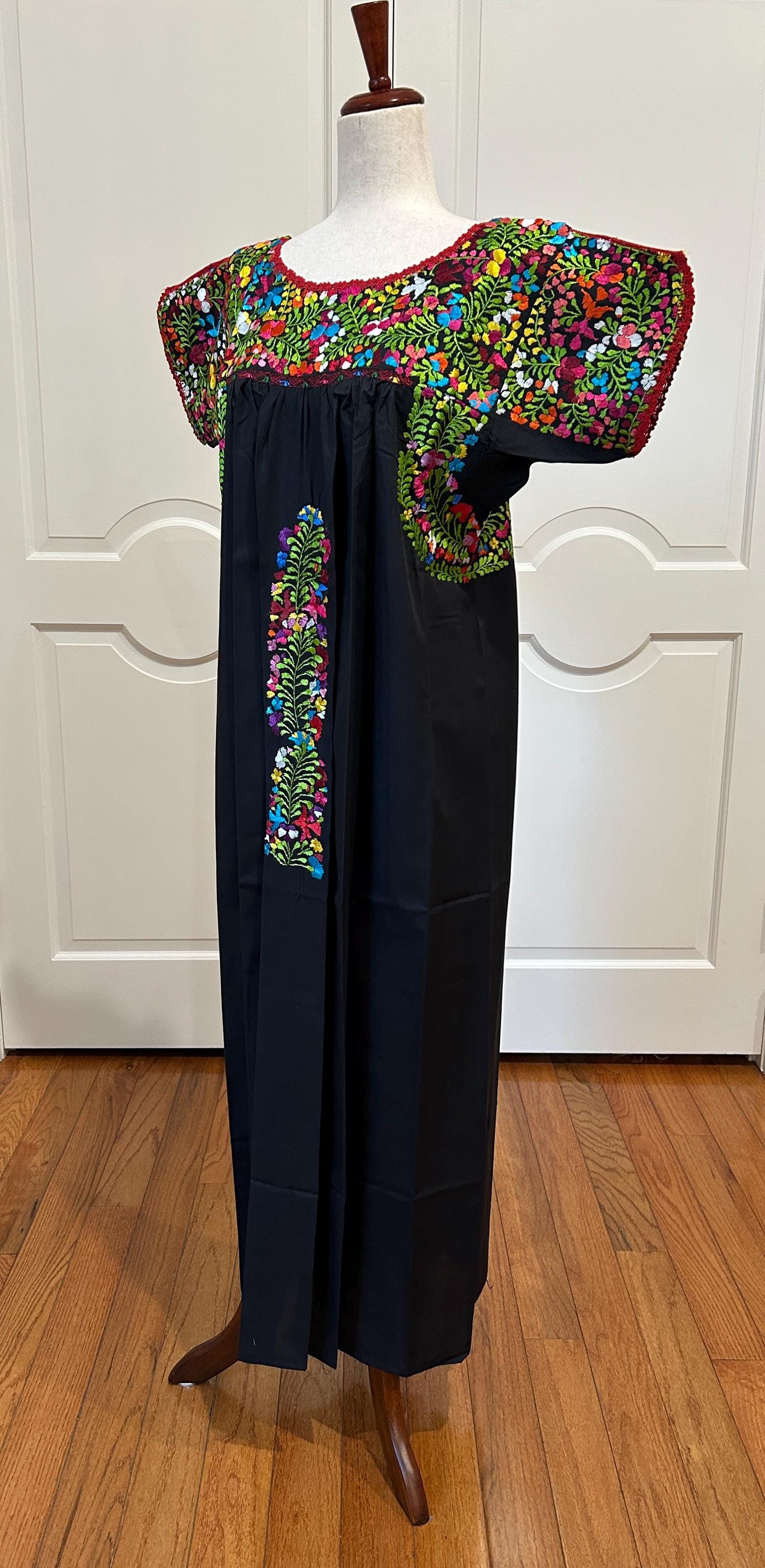 San Antonino Maxi Dress, Oaxaca Mexican Dress. Hand Embroidered