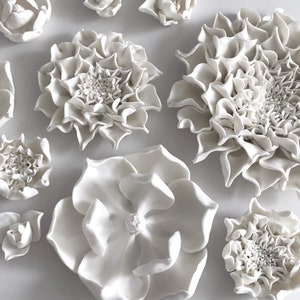 Set of 10 Porcelain Flower Wall Art | Ceramic Flowers Artwork | White Wall Sculpture | Handmade Floral Decor | Modern Wall Art Sculpture