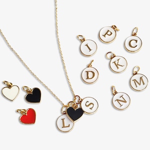 ¡Añade un dije de corazón o inicial personalizado! Colgante adicional para collares Mojo, joyería personal, alfabeto de letras doradas deslizables, blanco A B C D
