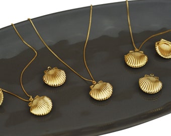 Gold Shell Locket Pendant Vintage Style Beach Charm Seashell Ocean Jewelry Open Openable Large Antique Locket Statement Necklace LOGAN