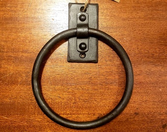Hand forged towel ring "Farmhouse Collection"