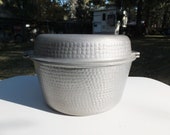 Le Winter Aluminum Dutch Oven, Le Winter Pot, Le Winter Hammered Aluminum Dutch OVen, Made in Los Angelas, Cal