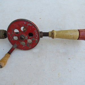 Rustic Hand Drill, Hand Drill with Bit Compartment