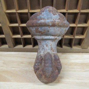 Cast Iron Leg, Cast Iron Stove Leg, Cast Iron Tub Leg