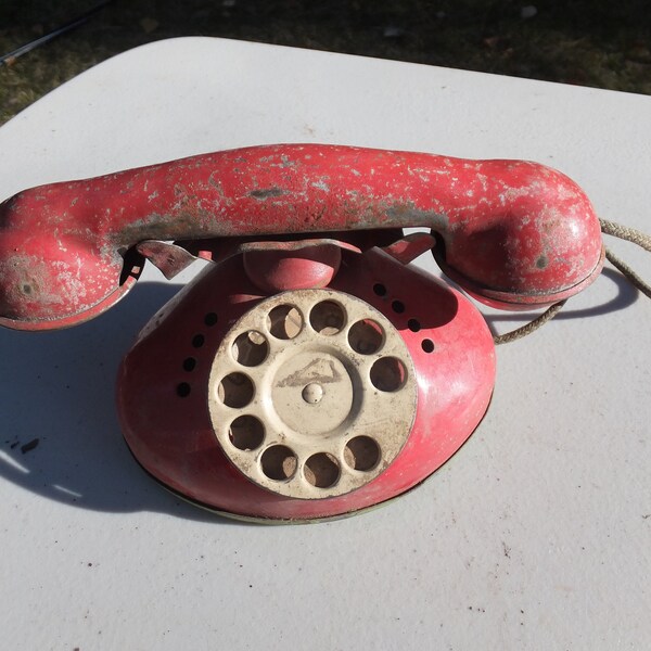 Metal Toy Phone, Child's Telephone, Child's Toy Phone, Red Metal Children's Telephone