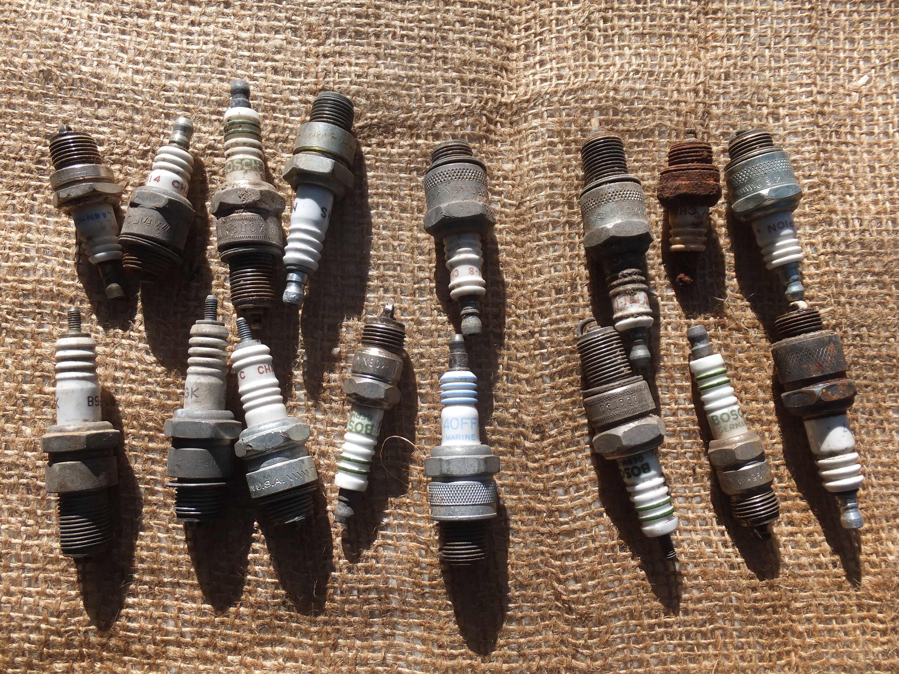 Rusty Spark Plugs 10 Rusty Assemblage Pieces Rusty parts Etsy