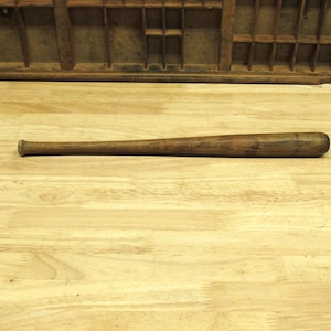 Louisville Slugger Souvenir, Louisville Slugger 40 Souvenir Small Baseball Bat