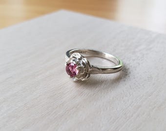 Anillo de turmalina rosa natural de 4,09 mm con diseño de rosa facetada redonda, talla 5