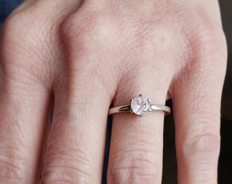 Anillo de morganita natural facetada redonda de 5,26 mm, talla 6