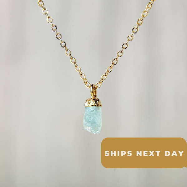 Raw Gemstone Necklace - Raw aquamarine necklace gold Aquamarine crystal necklace Aquamarine birthstone necklace march Aquamarine jewelry