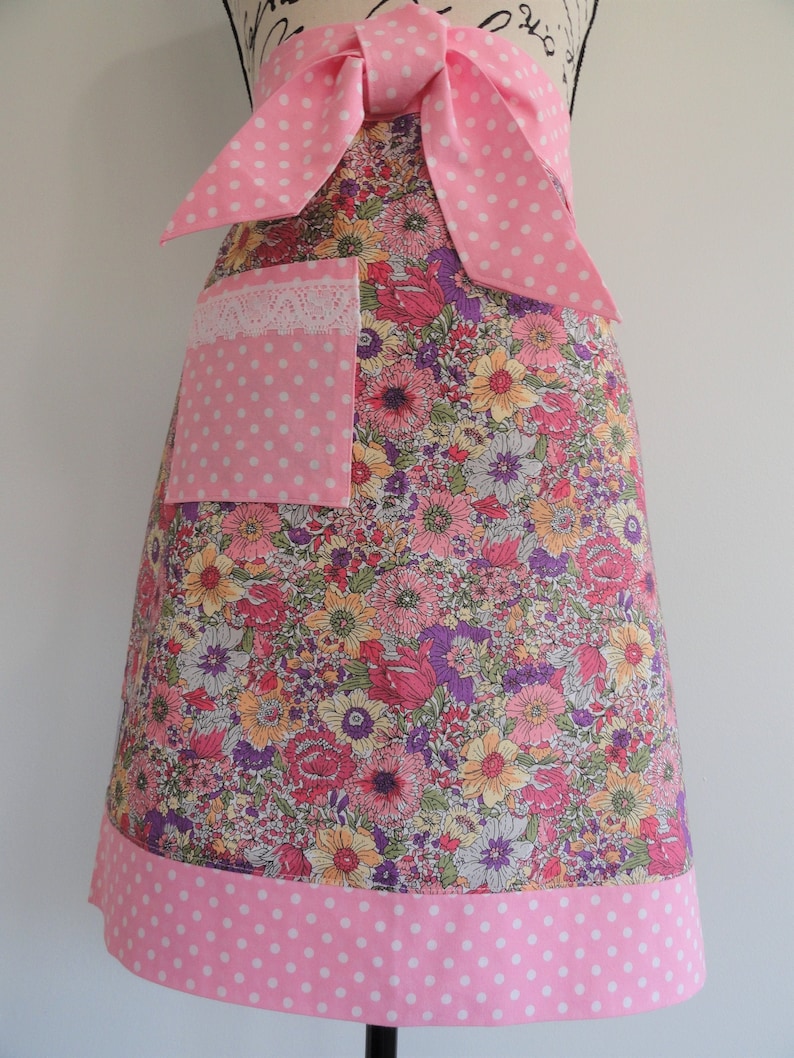 Retro Half Apron Floral Apron Vintage Style Apron Retro Apron Spring Flowers Baking Apron Pink Apron,Womens Half Lace Trimmed Apron