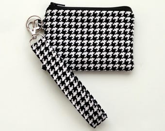 Black and White Wristlet Wristlet Keychain Wallet: ID Holder, Houndstooth Print