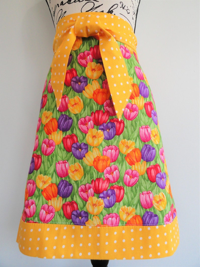 Retro Half Apron Floral Apron Vintage Style Apron Retro Apron Spring Flowers Baking Apron Pink Apron,Womens Half Lace Trimmed Apron