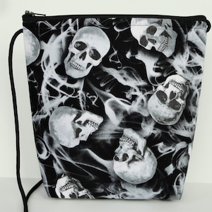 Halloween Crossbody Purse,Skull Purse,Halloween Handbag,Goth Purse,Witchcraft Magic,Goth Wallet,Zip Wallet,Witchy,Scary,Skull Wallet Creepy