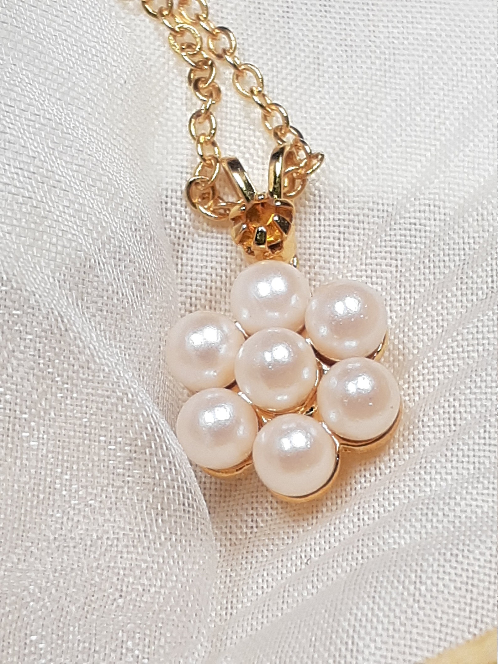 Vintage Avon BW Floral Pearl Pendant Gold Chain Necklace, Unique Gift
