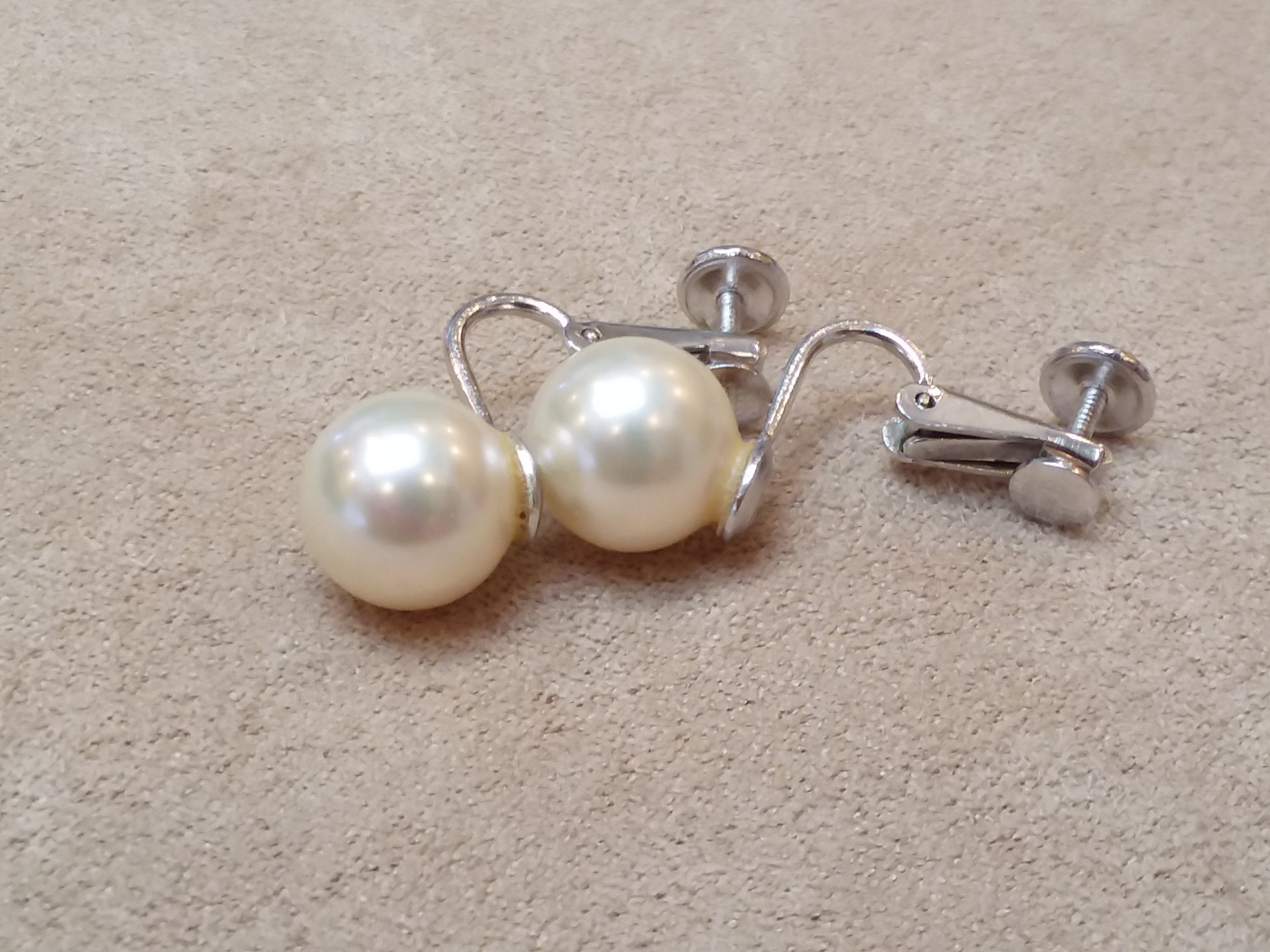 VINTAGE Clip on PEARL EARRINGS, Unique Gift for Her, Wedding Earrings