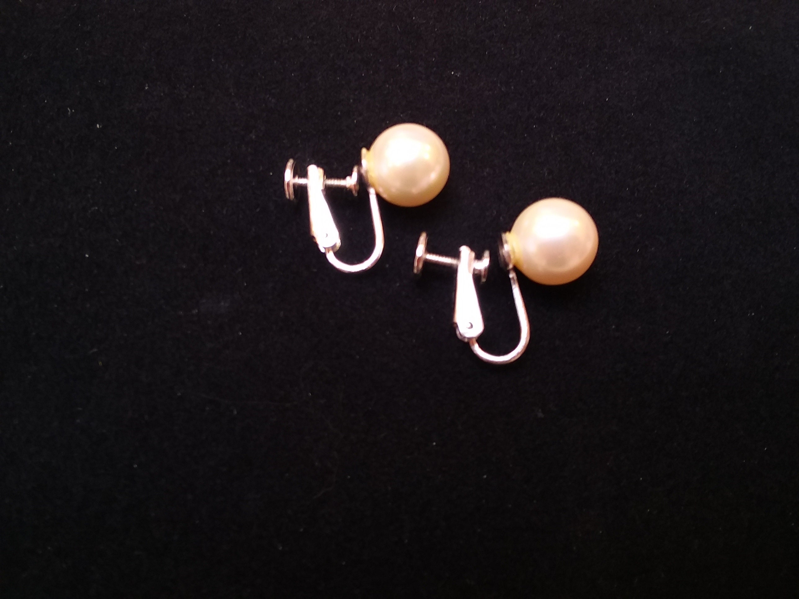 VINTAGE Clip on PEARL EARRINGS, Unique Gift for Her, Wedding Earrings