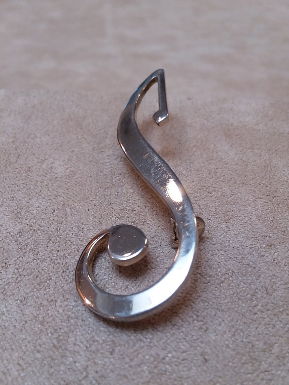 vintage silver tone MUSIC NOTE shaped pin BROOCH,… - image 5