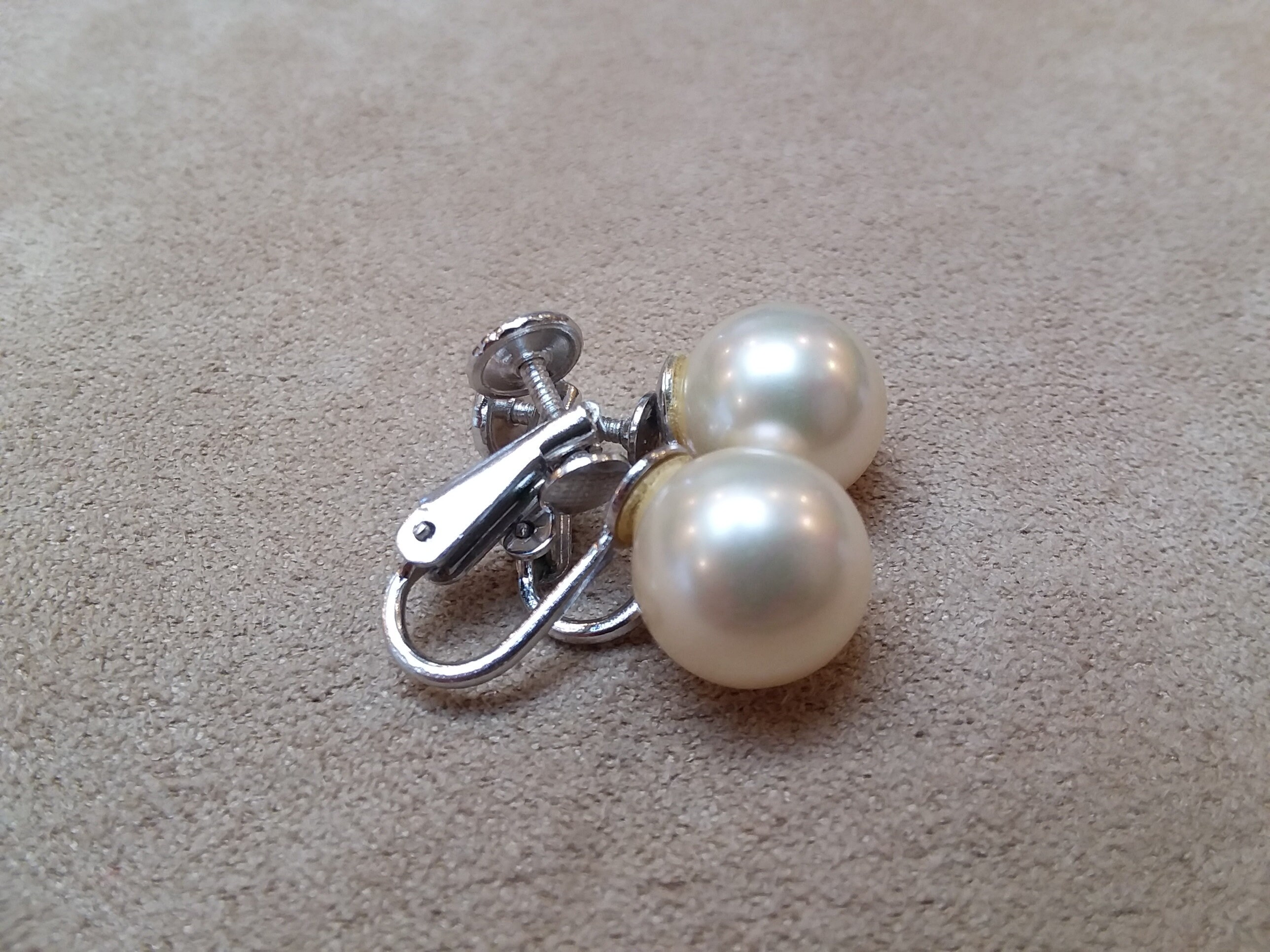 VINTAGE Clip on PEARL EARRINGS, Unique Gift for Her, Wedding Earrings