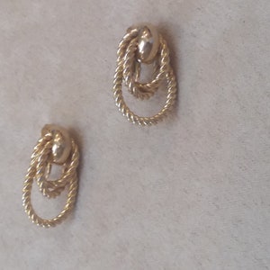 Rare Vintage SARAH COVENTRY Clip on Gold Tone Chain Style EARRINGS ...