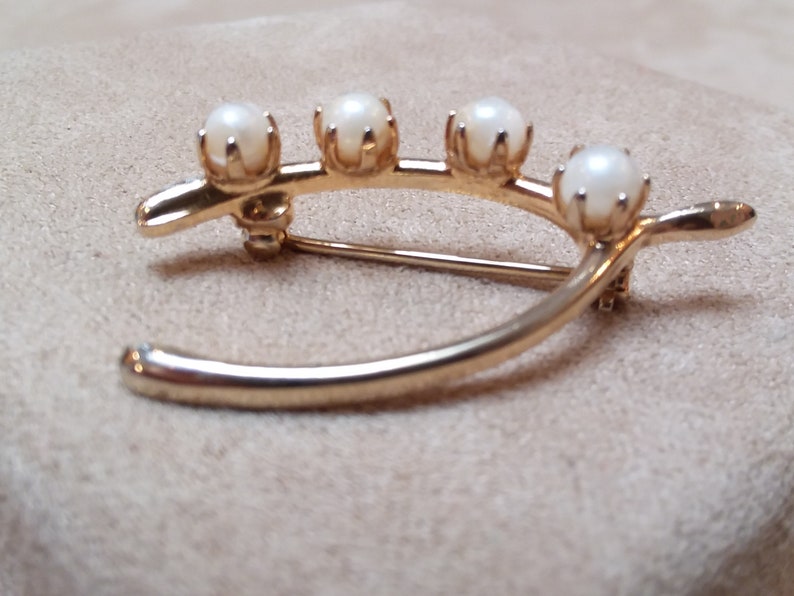 unique gift collectible jewelry vintage gold pearl WISHBONE shaped PIN BROOCH